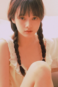女士妆前乳大全图片